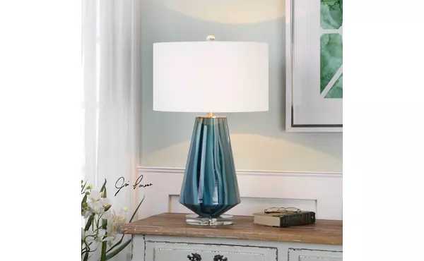 pescara table lamp by uttermost