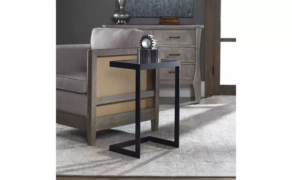 windell accent table by uttermost