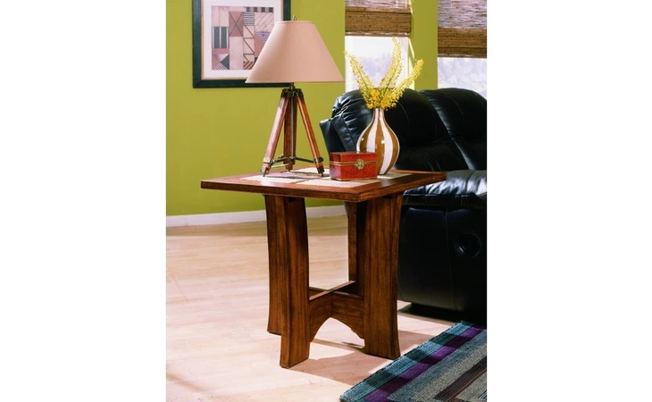 T7632 Rosswain SQUARE END TABLE