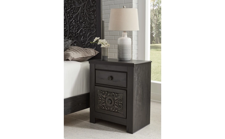 B381-92 Paxberry TWO DRAWER NIGHT STAND
