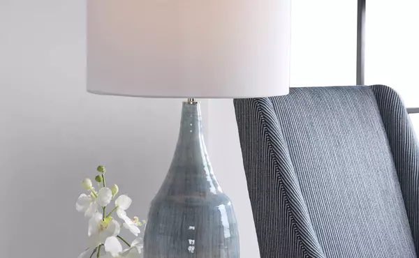 rialta table lamp by uttermost