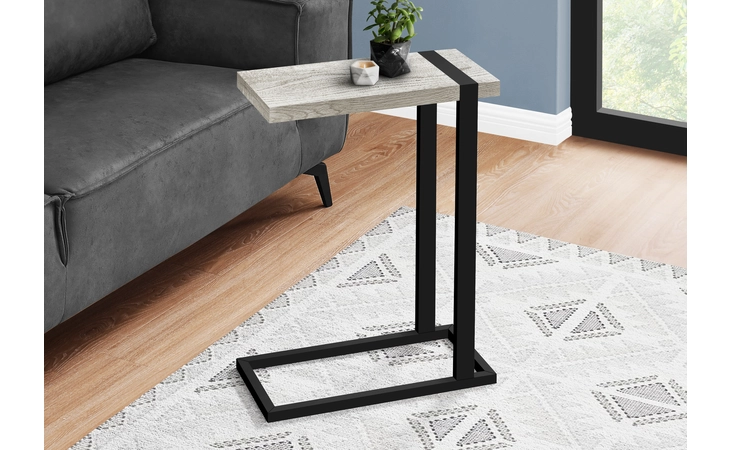 I2858  ACCENT TABLE - GREY RECLAIMED WOOD-LOOK / BLACK METAL