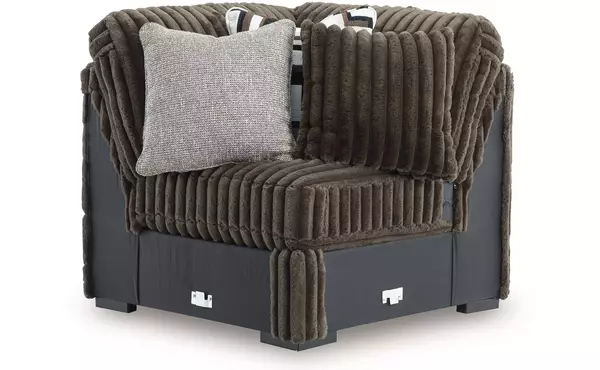 midnight-madness chocolate wedge by ashley