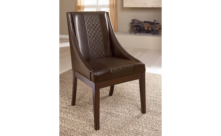 D696-02 HOLLOWAY DINING UPH ARM CHAIR (2 CN)