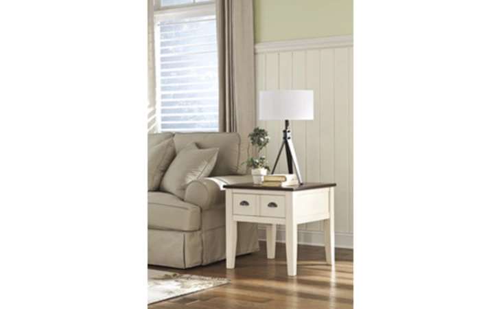 T583-2 WHITESBURG SQUARE END TABLE