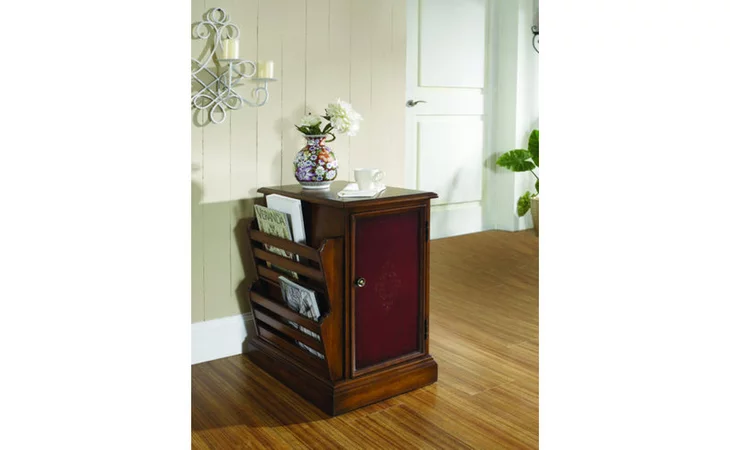 DS-704218  ACCENTS ACCENTS CHAIRSIDE CHEST