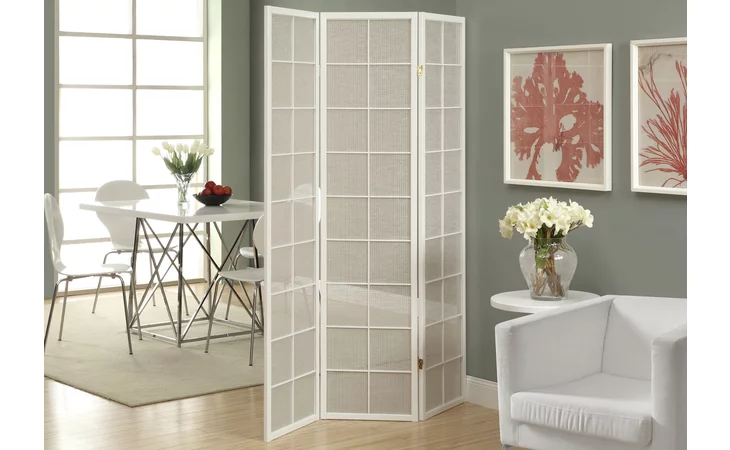 I4633  FOLDING SCREEN - 3 PANEL - WHITE FRAME WITH FABRIC INLAY