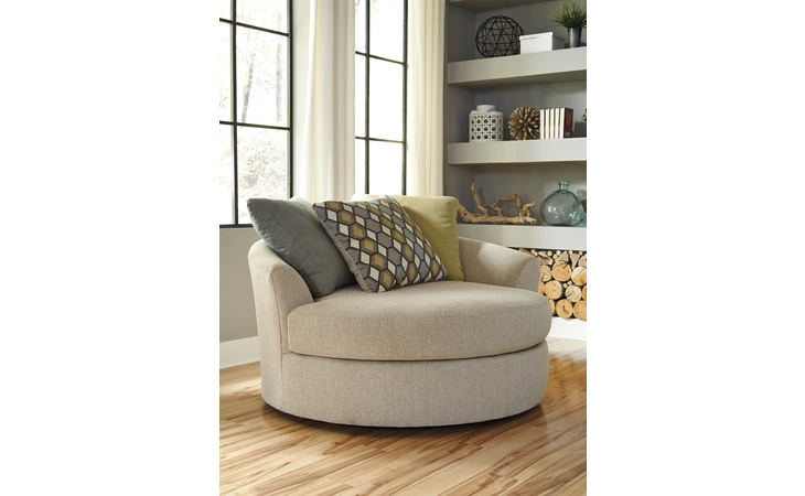 8290121 CASHERAL OVERSIZED SWIVEL ACCENT CHAIR