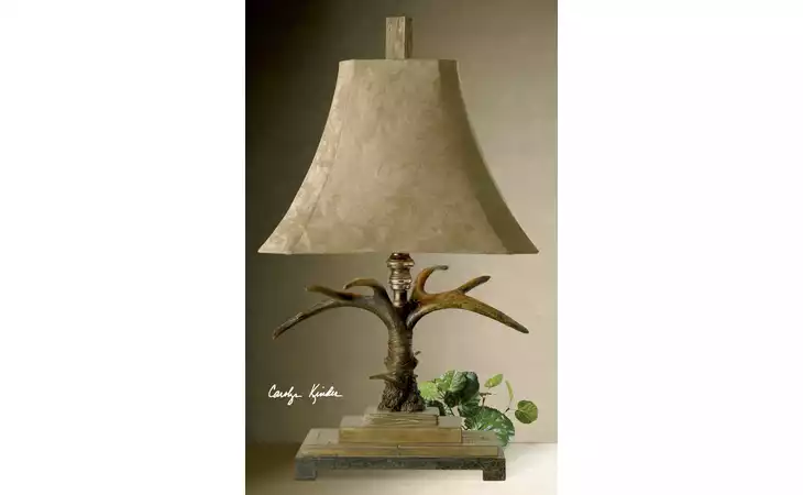 27208  STAG HORN TABLE LAMP, LIGHT